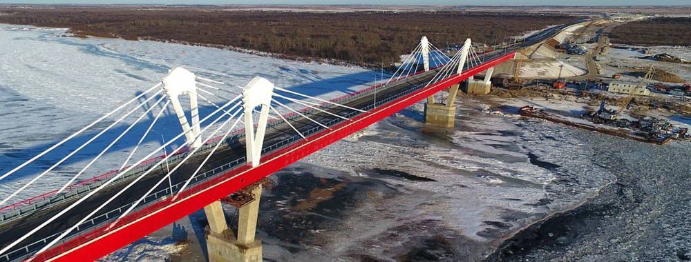 На Дальнем Востоке завершили строительство первого автомобильного моста в Китай