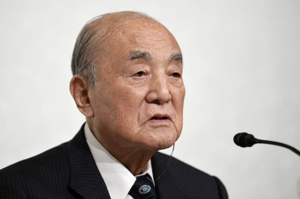 Бывший премьер Японии Накасонэ умер в возрасте 101 года