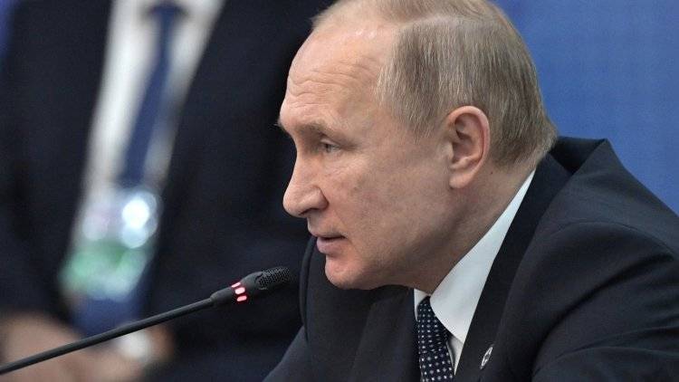 Путин направил приветствие участникам форума «Россия – исламский мир»