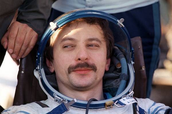 Космонавт Лазуткин о решении NASA летать на «Союзе»: они без нас не могут