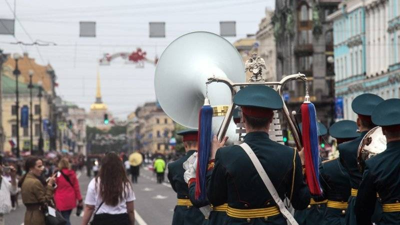 Деятели Петербурга выступили за проведение фестиваля военно-морских оркестров в День ВМФ