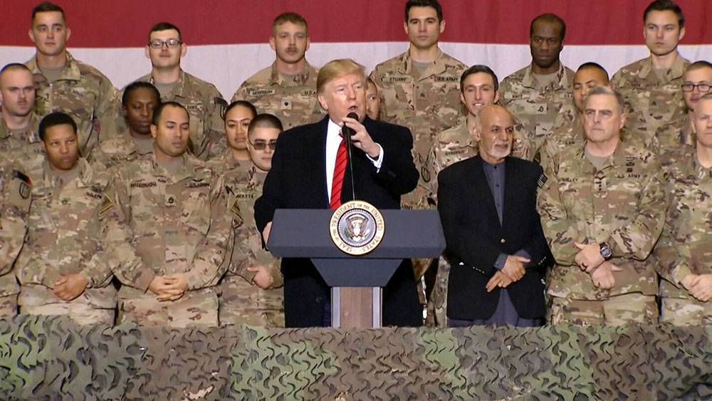 Зачем Трамп прилетел в Афганистан
