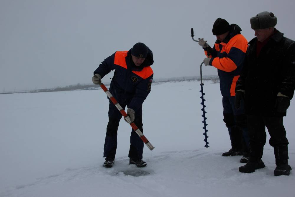 В Кузбассе открылись первые ледовые переправы