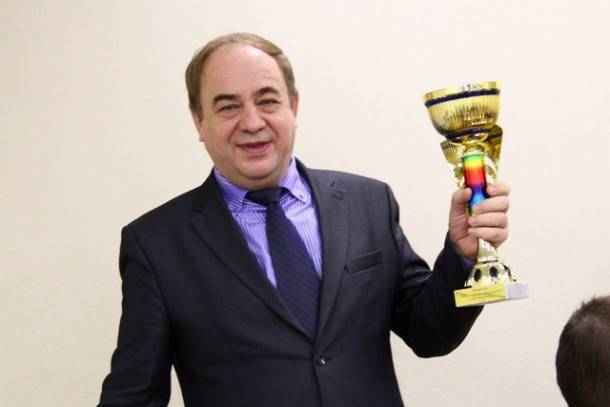 Руководитель администрации поселка Краснозатонский сложил полномочия