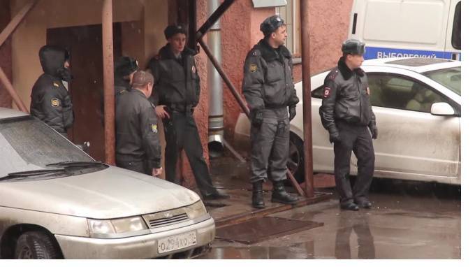 "Бомбический"&nbsp;отец из Колпино пригрозил взорвать отделение полиции