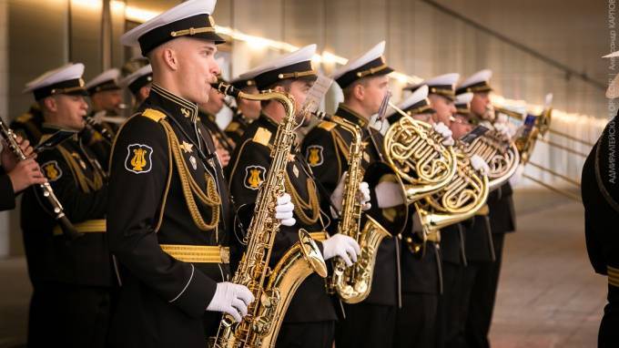 В Петербурге намерены провести фестиваль военно-морских оркестров