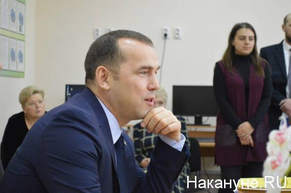 Шумков обсудил с Медведевым программу ремонта зауральских больниц, а также планы по возрождению экономики региона
