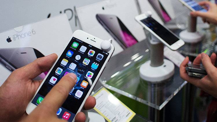 Украинцев призвали больше не пользоваться Apple из-за признания Крыма