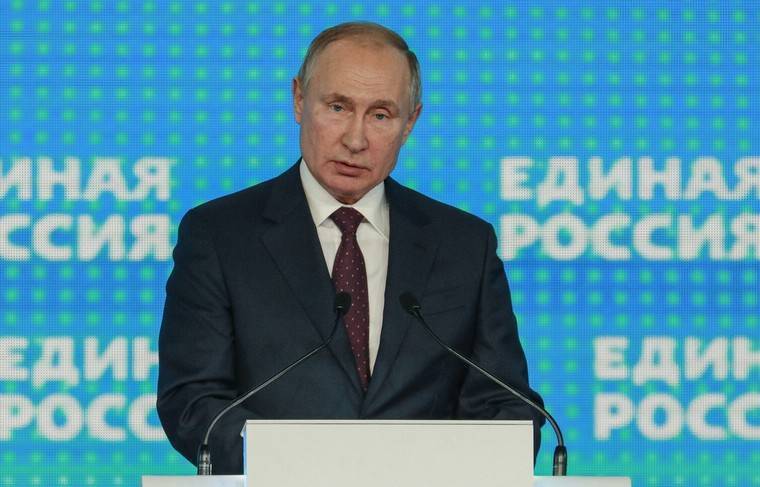Песков: Путин работает, как «доменная печь»