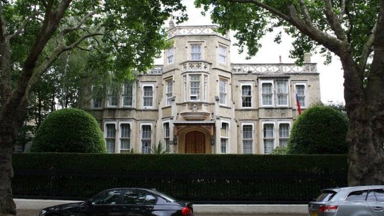 Посольство РФ не получало информации о пострадавших россиянах в Лондоне