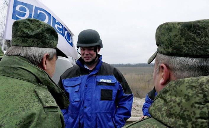 Hromadske (Украина): «Время не на стороне украинцев с обеих сторон линии соприкосновения» — бывший глава миссии ОБСЕ Александр Хуг