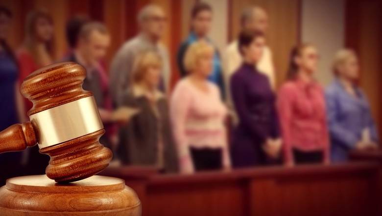 Вологодские присяжные оправдали мужа после смерти жены от многочисленных травм