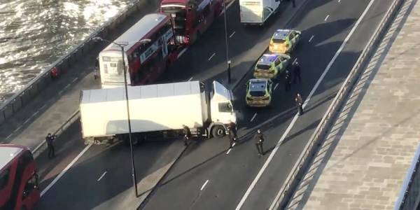 Инцидент на Лондонском мосту Скотленд-Ярд назвал терактом