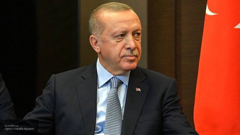 Посол Турции вызван в НАТО после слов Эрдогана о "мертвом мозге" Макрона