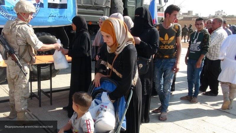 Жители Алеппо получили от военных РФ 2,5 тонны продуктов в рамках гуманитарной акции