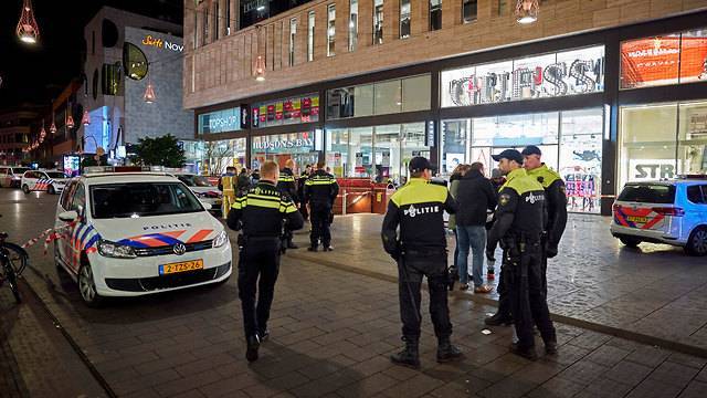 Подозрение на теракт в Гааге: три человека ранены