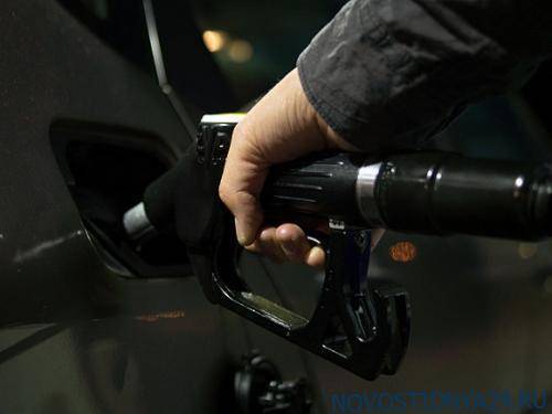 Рост цен на бензин зафиксирован почти в 20 российских регионах