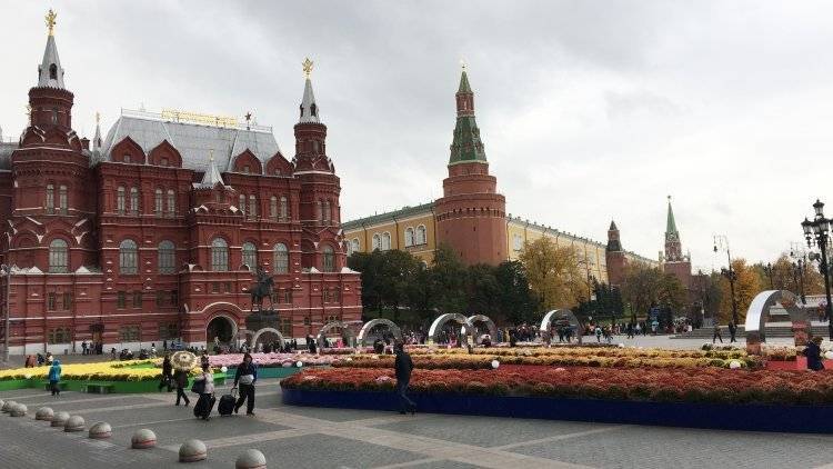 Синоптики обещают москвичам субтропическое тепло в первую неделю ноября