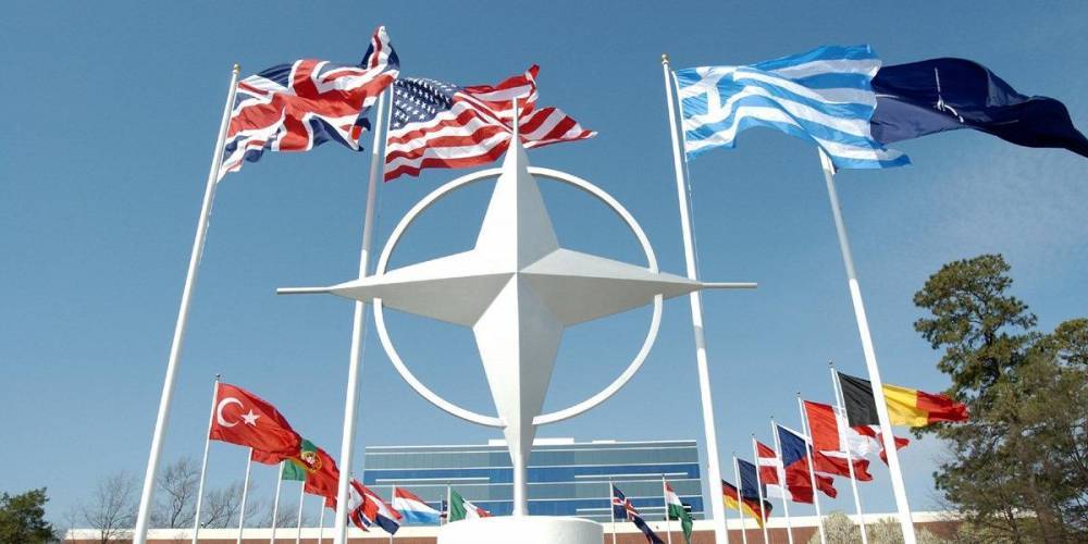 НАТО не считает возможным вести дела с Россией как обычно