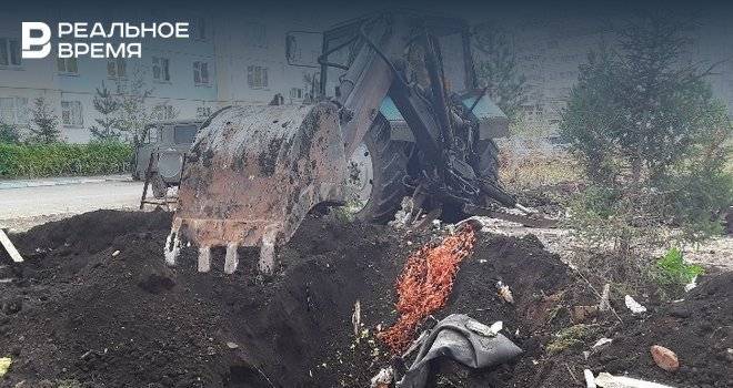 В Альметьевске подрядчик закапывал мусор прямо на месте строительства жилого дома
