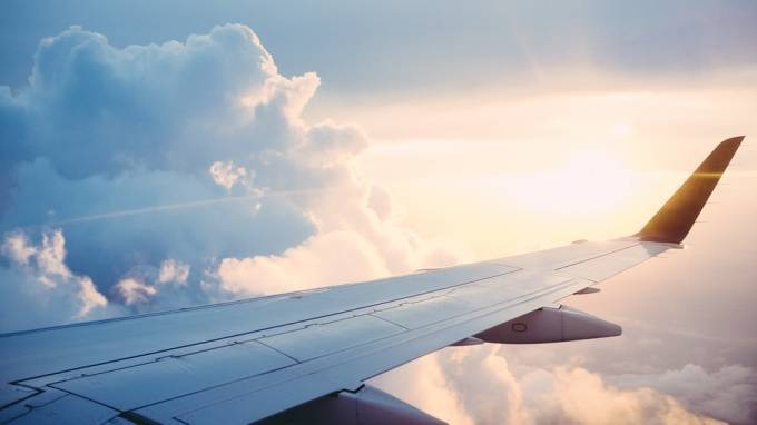 Азиатский лоукостер AirAsia планирует открыть прямые рейсы в Санкт-Петербург и Москву