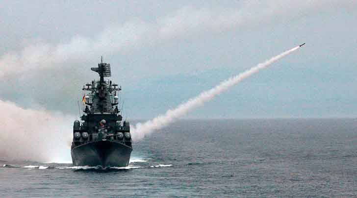 Российские корабли атаковали джихадистов крылатыми ракетами в ответ на атаку авиабазы Хмеймим
