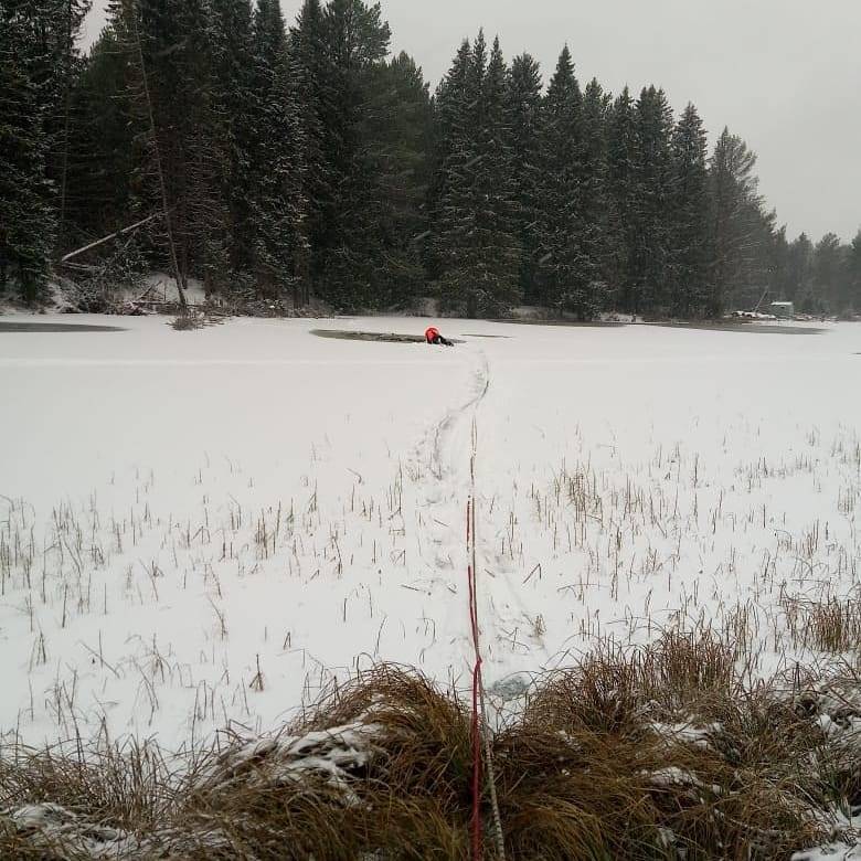 Первые жертвы льда: житель Глазовского района утонул в пруду