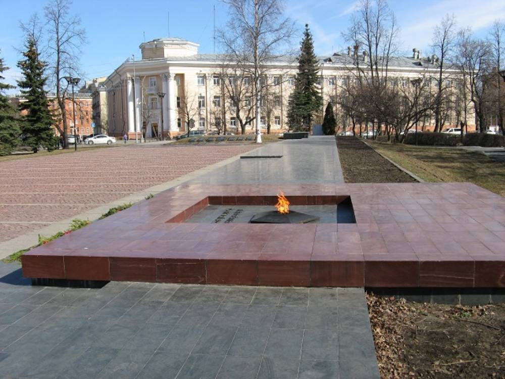 Новые мемориальные плиты появятся у Вечного огня в Петрозаводске