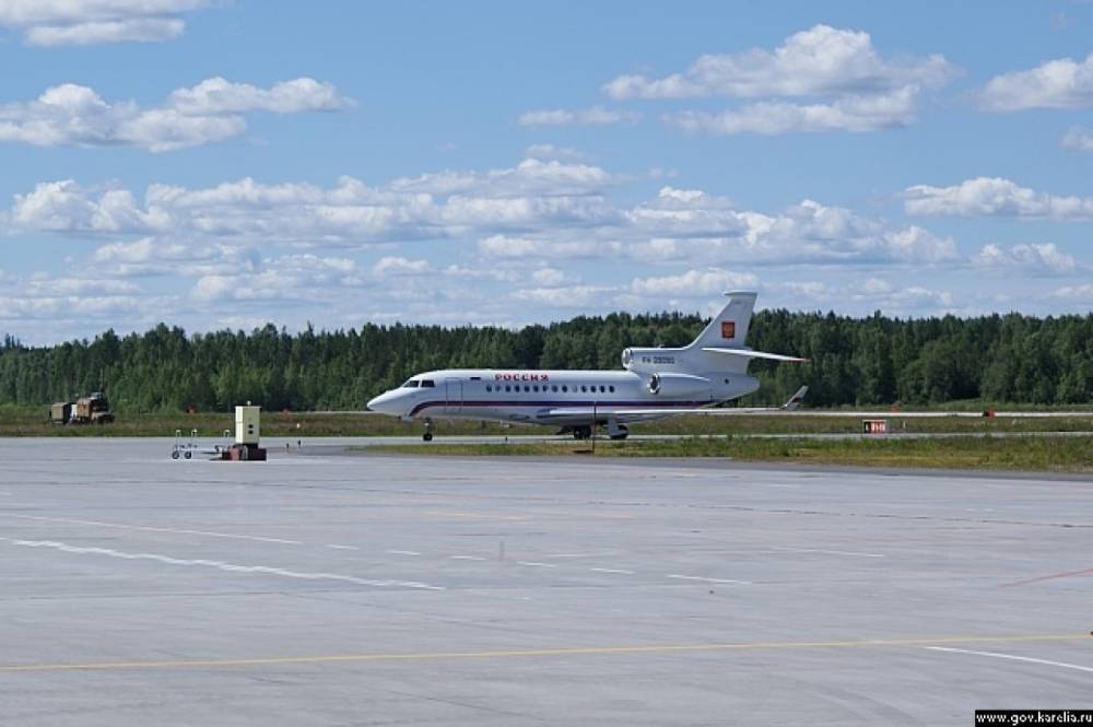 Взлетная полоса аэропорта «Петрозаводск» вновь принимает самолеты