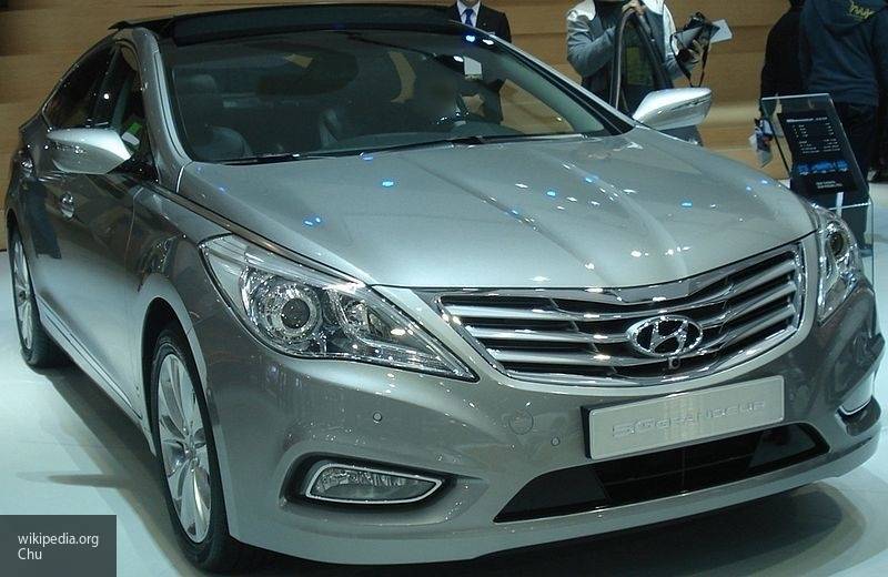 Интерьер Hyundai Grandeur нового поколения показали на тизере
