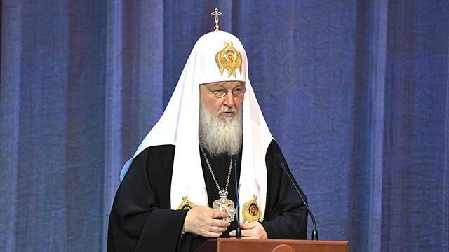 Патриарх передал Парижской архиепископии грамоту о единстве с РПЦ