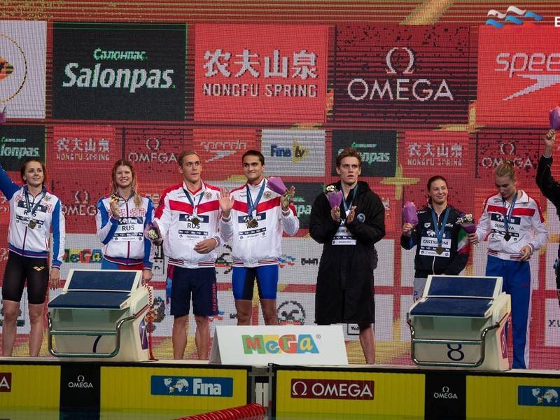 Российские пловцы завоевали 8 медалей в третий день этапа КМ в Казани