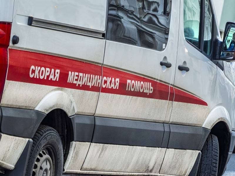 Микроавтобус с подростками перевернулся в Самарской области