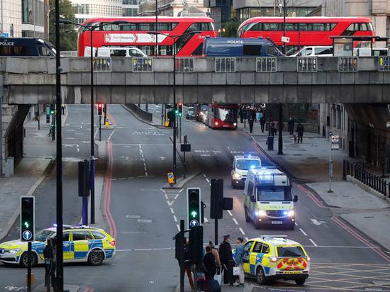 Очевидец рассказал о поимке лондонского террориста: «Два вертолета, пятнадцать машин»