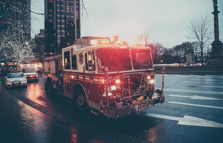 Задержан угонщик пожарной машины в Канаде, который пытался сбить пешеходов