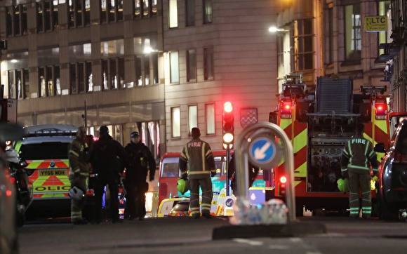 Мужчина, напавший на людей в Лондоне, ранее был судим за терроризм