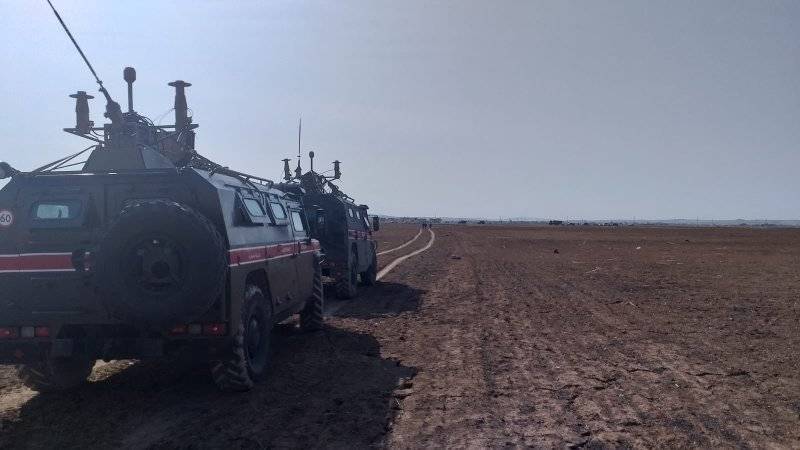 Военная полиция РФ провела патрулирование по новому маршруту в Сирии