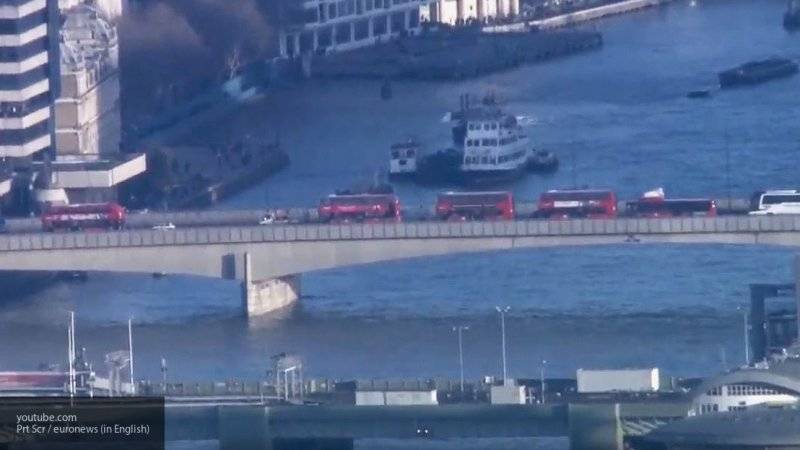 Полиция Великобритании установила личность устроившего теракт на Лондонском мосту