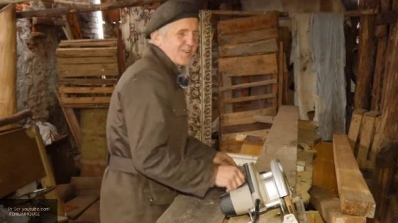 Слепой пенсионер собственноручно построил дом под Рязанью