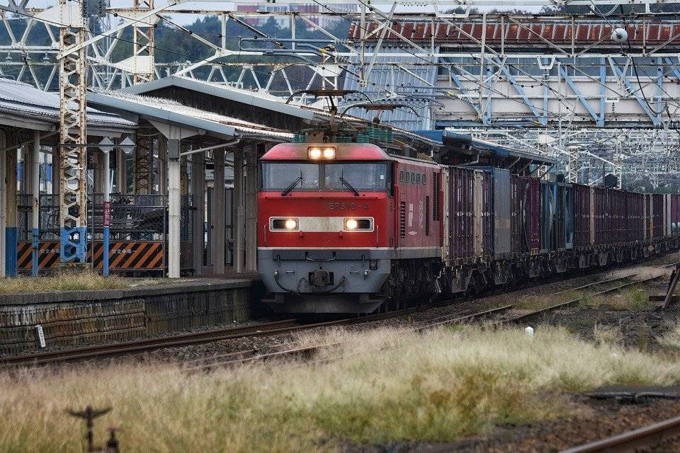Поезд сбил мужчину на северо-востоке Москвы