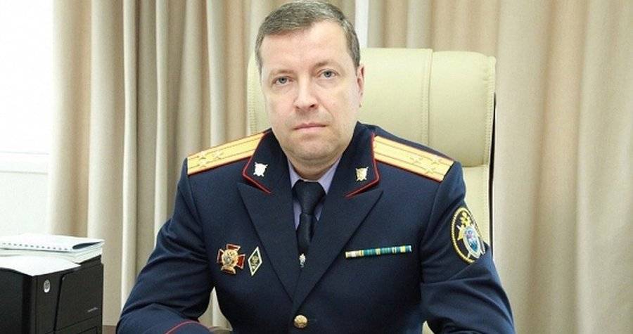 Первый замруководителя СК по Свердловской области задержан за взятку