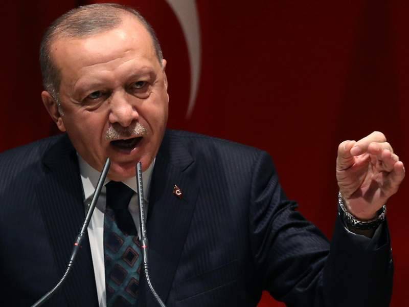 "Ты свой мозг проверь": Эрдоган нахамил Макрону, раскритиковавшему НАТО