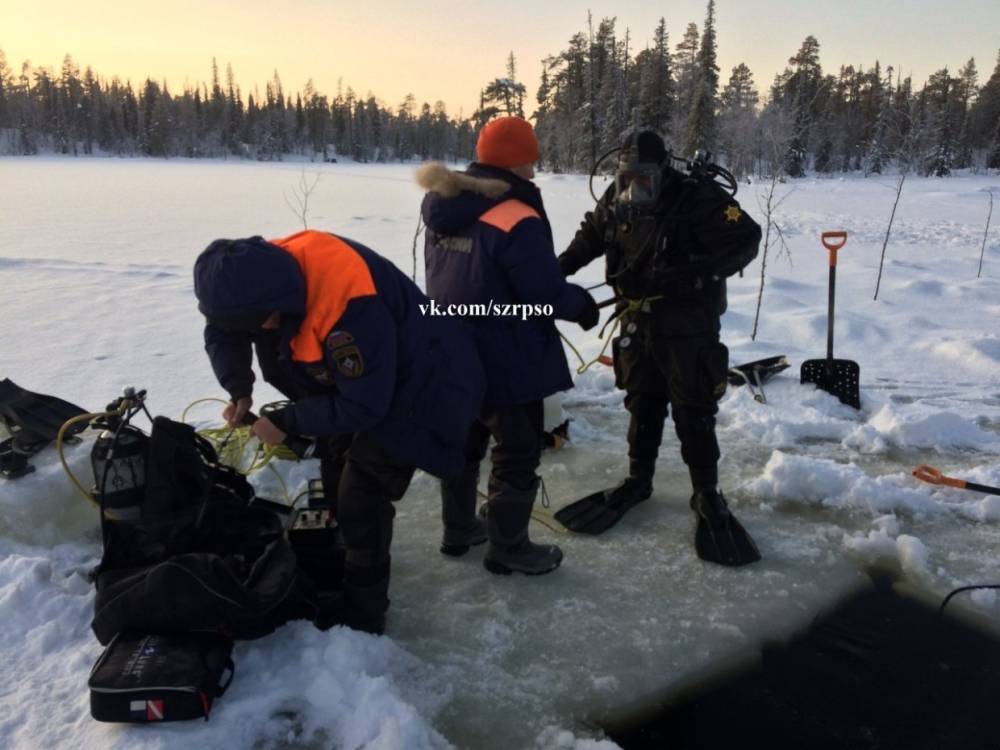 В Мурманской области водолазы искали тела пропавших охотников