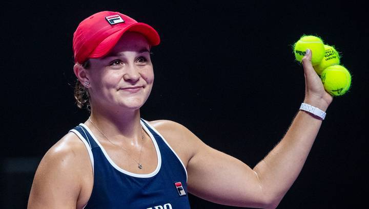 Барти стала победительницей WTA Final, обыграв украинку Свитолину
