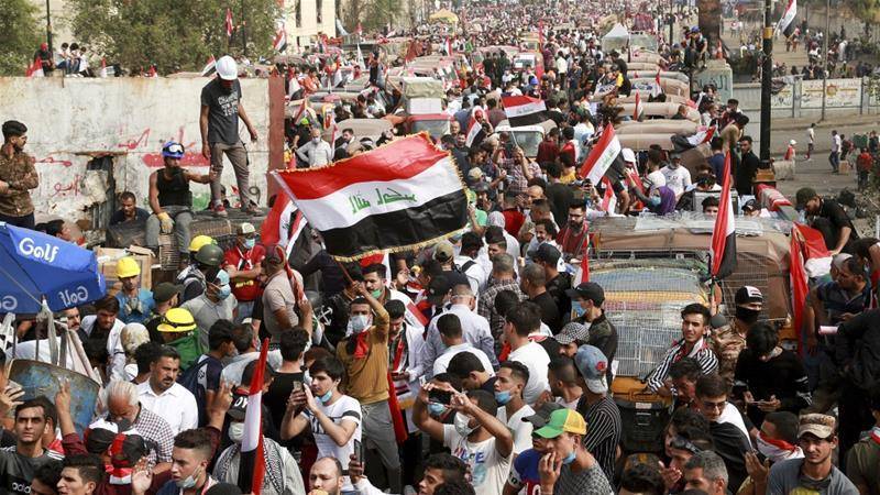 Демонстранты заблокировали центр Багдада, протестуя против безработицы и коррупции