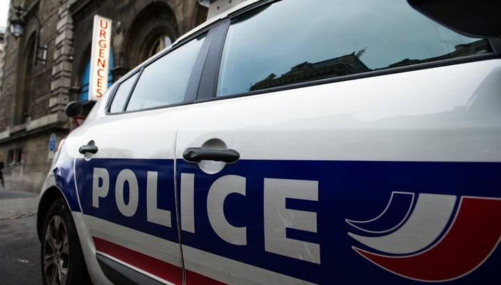 Нож у горла: нападение во французском комиссариате