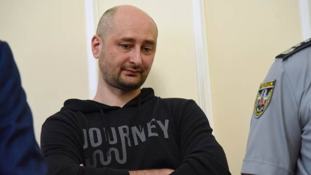 Журналист Евгений Киселев заявил о побеге Бабченко из Украины