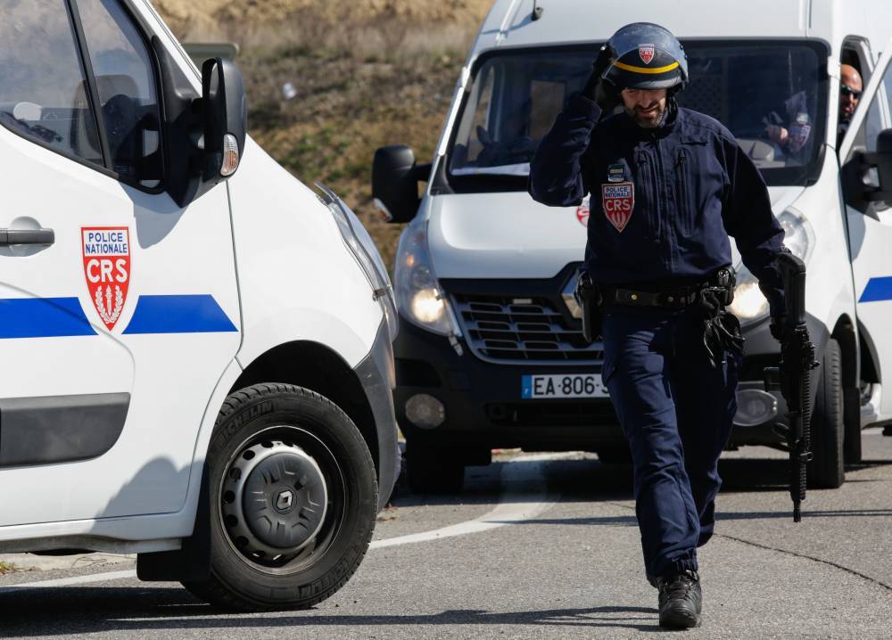 Посольство РФ проверят информацию о пострадавших в ДТП российских туристах