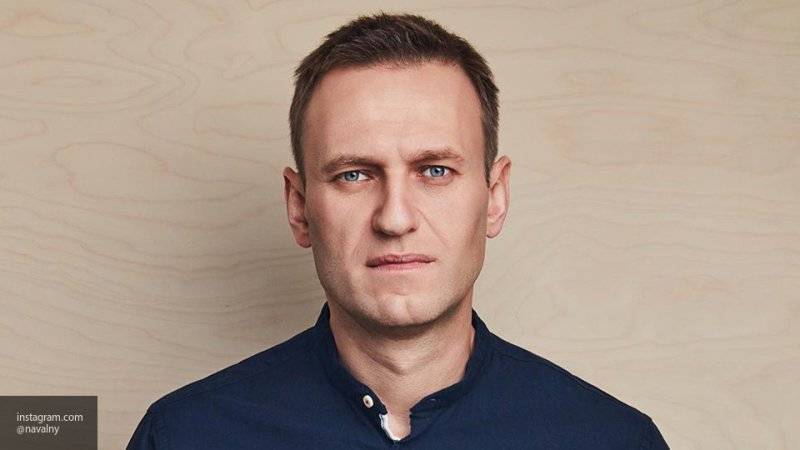 Сказка Навального про флешку с биткоинами направлена на бездумных адептов секты блогера