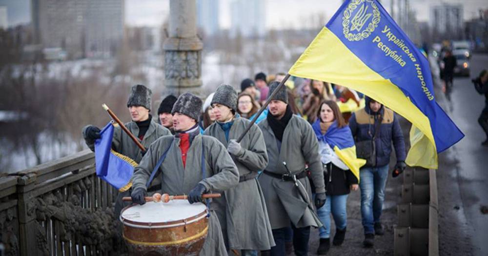 Во Львове объявили себя хозяевами Украины: Не дадим поднимать голову русне в Киеве!
